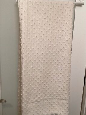 Throw blanket, cream, medium